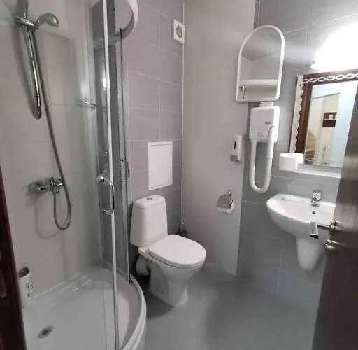 Апартамент Lovely Private In Belelvedre *