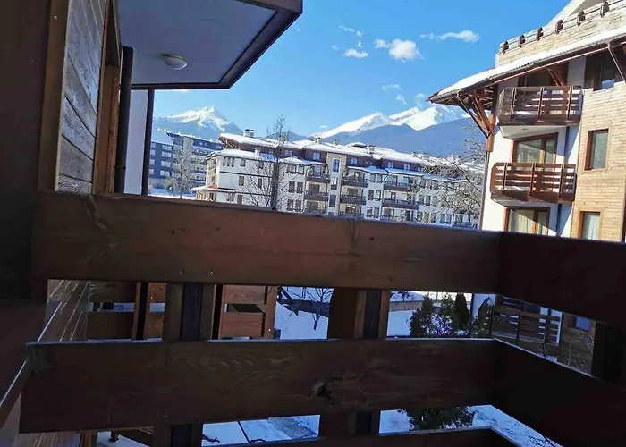 Lovely Private In Belelvedre Апартамент